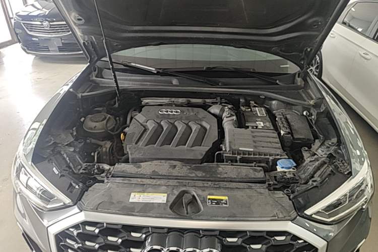 Used Audi Q3 Sportback 2020 40 TFSI Fashion Model Engine Bay