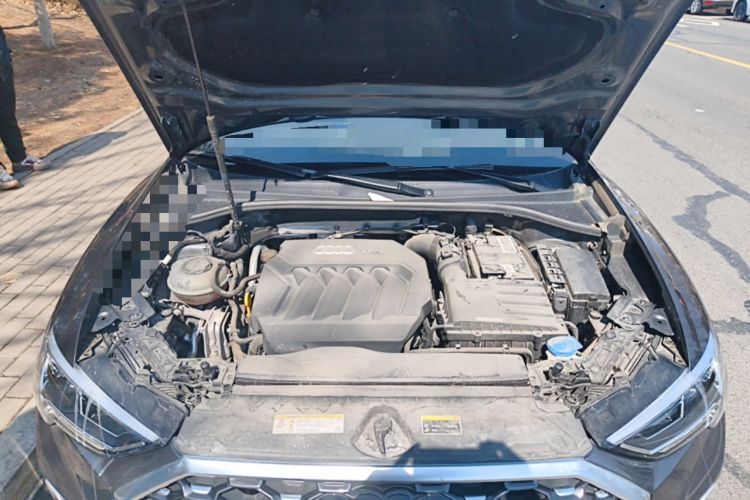 Used Audi Q3 Sportback 2020 40 TFSI Fashion Model Engine Bay