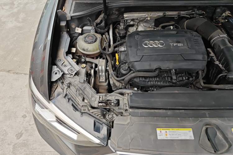 Used Audi Q3 Sportback 2020 45 TFSI quattro Fashion Edition Engine Bay Right