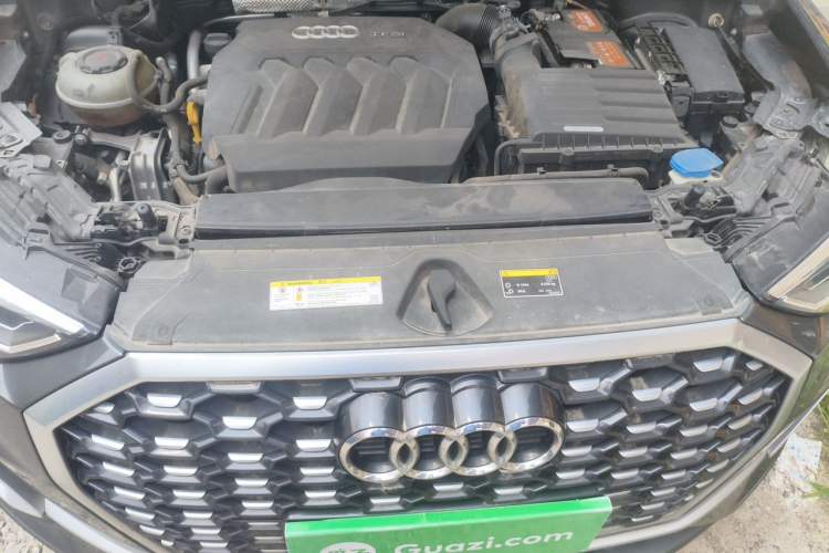 Used Audi Q3 Sportback 2020 40 TFSI Fashion Model Engine Bay