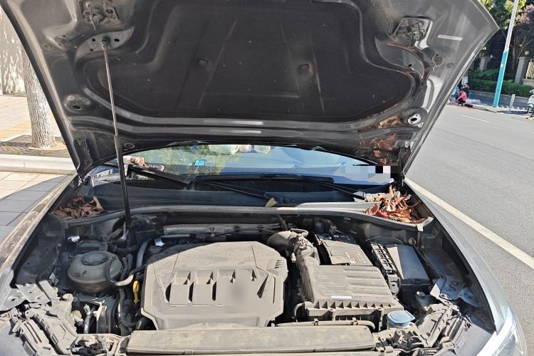 Used Audi Q3 Sportback 2020 40 TFSI Fashion Model Engine Bay