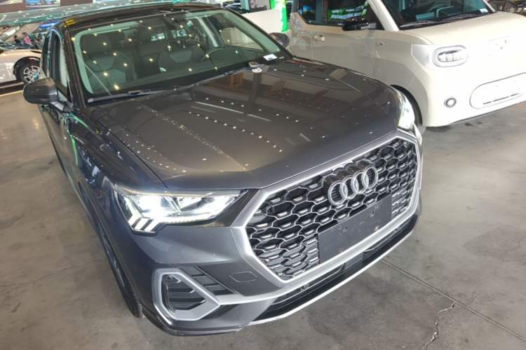 Used Audi Q3 Sportback 2020 40 TFSI Fashion Model Exterior 1