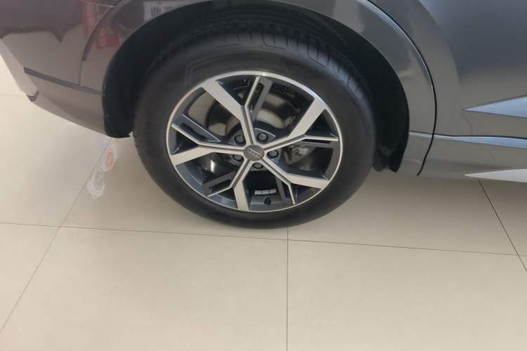 Used Audi Q3 Sportback 2020 40 TFSI Fashion Model Exterior 5