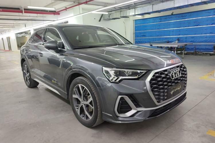 Used Audi Q3 Sportback 2020 40 TFSI Fashion Model Front Right 45 Deg