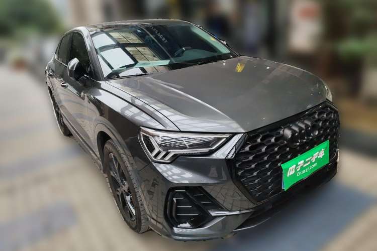 Used Audi Q3 Sportback 2020 40 TFSI Fashion Model Front Right 45 Deg