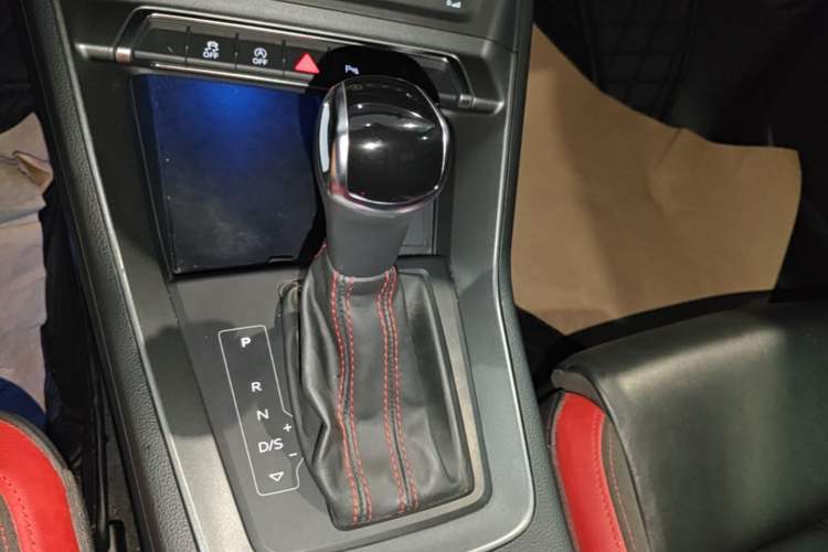 Used Audi Q3 Sportback 2020 40 TFSI Fashion Model Gear Lever