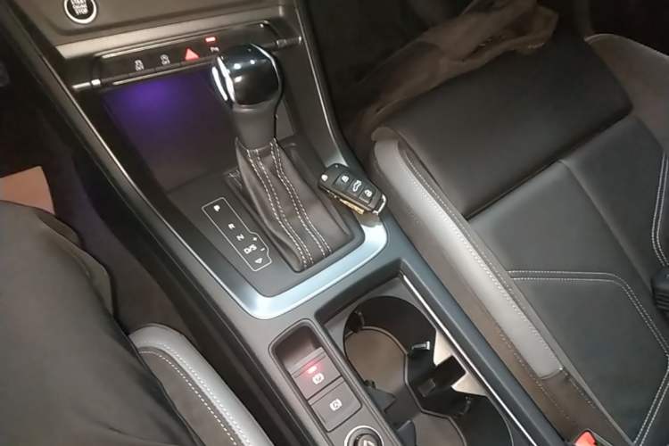 Used Audi Q3 Sportback 2020 40 TFSI Fashion Model Gear Lever