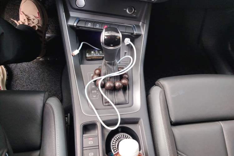 Used Audi Q3 Sportback 2020 40 TFSI Fashion Model Gear Lever