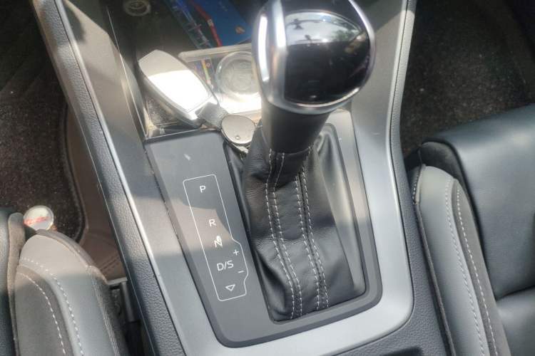 Used Audi Q3 Sportback 2020 40 TFSI Fashion Model Gear Lever
