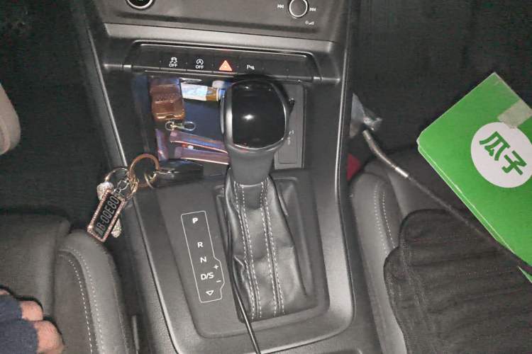Used Audi Q3 Sportback 2020 40 TFSI Fashion Model Gear Lever