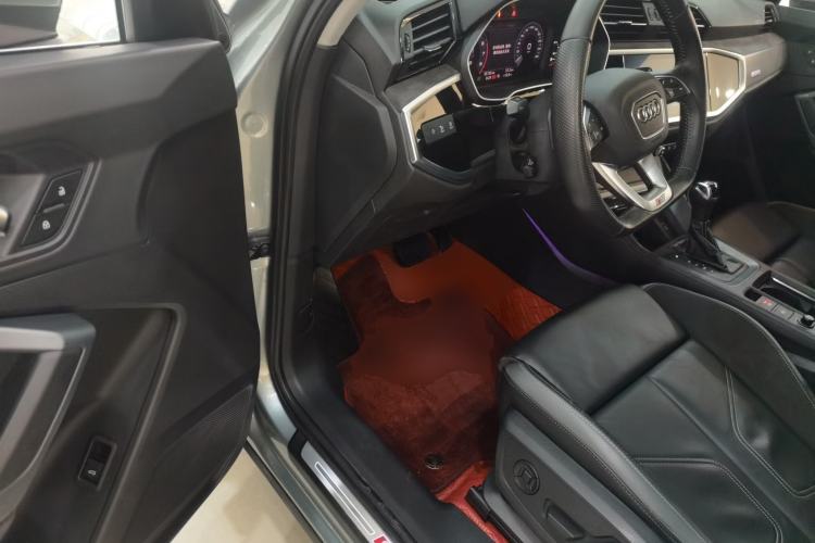 Used Audi Q3 Sportback 2020 40 TFSI Fashion Model Interior 3