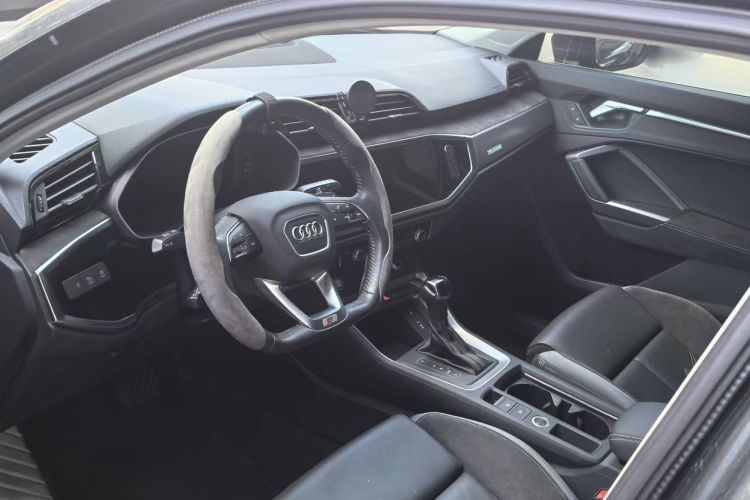 Used Audi Q3 Sportback 2020 40 TFSI Fashion Model Interior 4