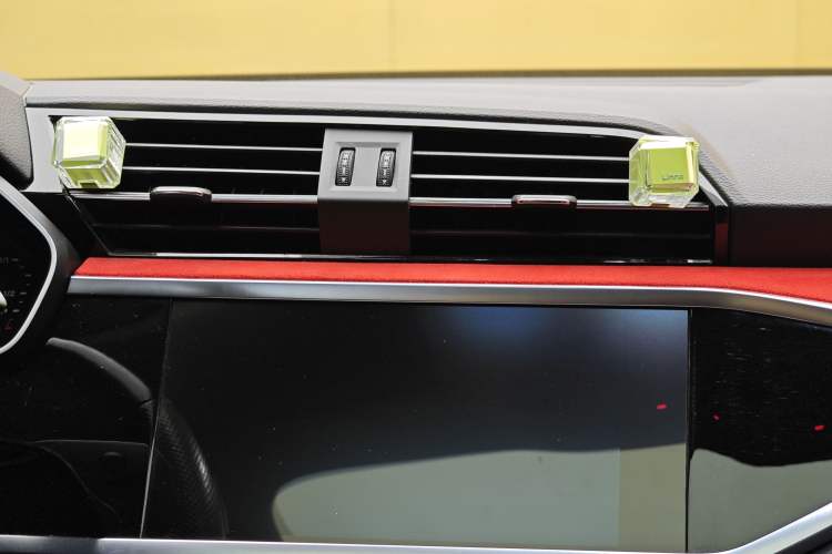 Used Audi Q3 Sportback 2020 40 TFSI Fashion Model Interior 6
