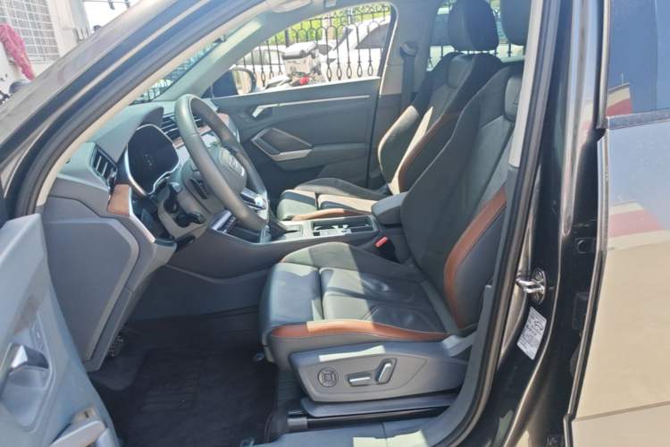 Used Audi Q3 Sportback 2020 40 TFSI Fashion Model Left Front Seat