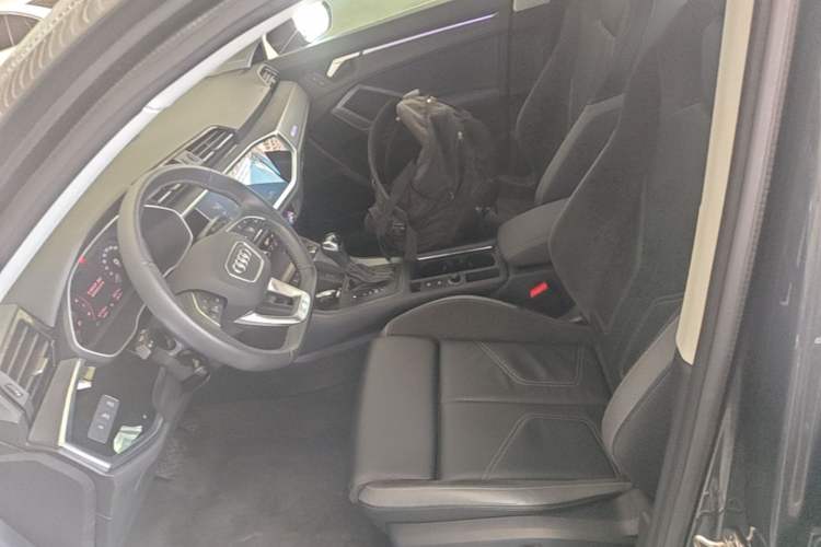 Used Audi Q3 Sportback 2020 40 TFSI Fashion Model Left Front Seat