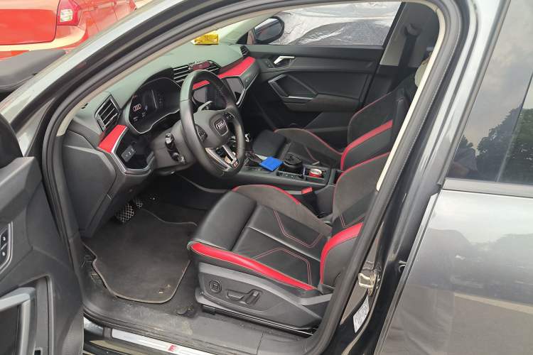 Used Audi Q3 Sportback 2020 35 TFSI Ambition Edition Left Front Seat