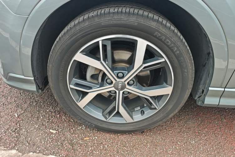 Used Audi Q3 Sportback 2020 40 TFSI Fashion Model Left Front Wheel Hub