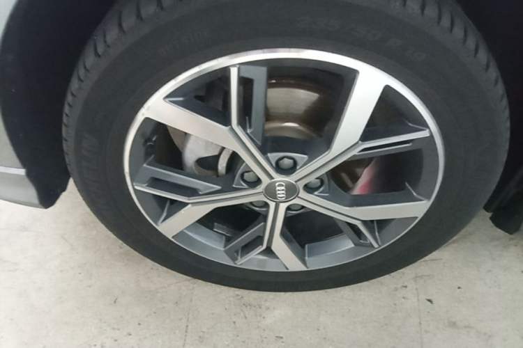 Used Audi Q3 Sportback 2020 40 TFSI Fashion Model Left Front Wheel Hub