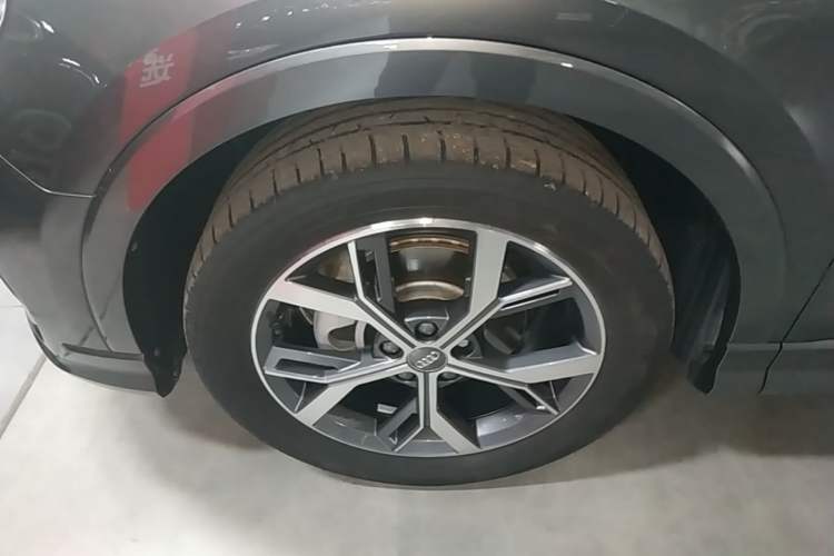Used Audi Q3 Sportback 2020 40 TFSI Fashion Model Left Front Wheel Hub
