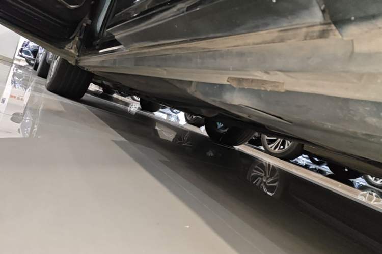 Used Audi Q3 Sportback 2020 40 TFSI Fashion Model Left Side Sill