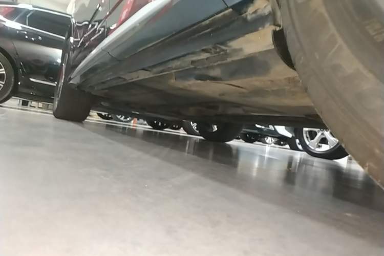 Used Audi Q3 Sportback 2020 40 TFSI Fashion Model Left Side Sill