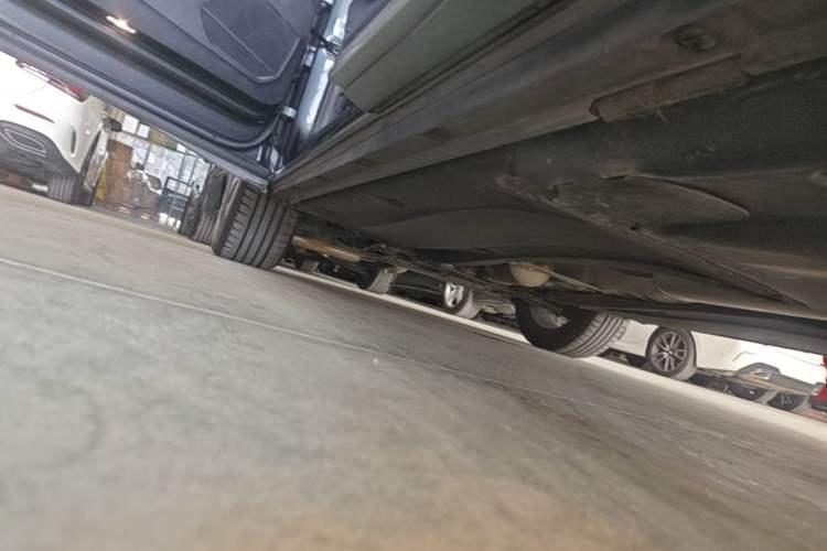 Used Audi Q3 Sportback 2020 40 TFSI Fashion Model Left Side Sill