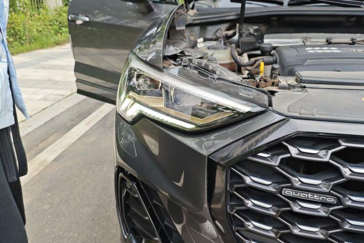 Used Audi Q3 Sportback 2020 45 TFSI quattro Luxury Edition Right Front Headlight
