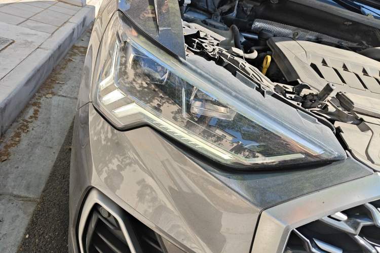 Used Audi Q3 Sportback 2020 40 TFSI Fashion Model Right Front Headlight