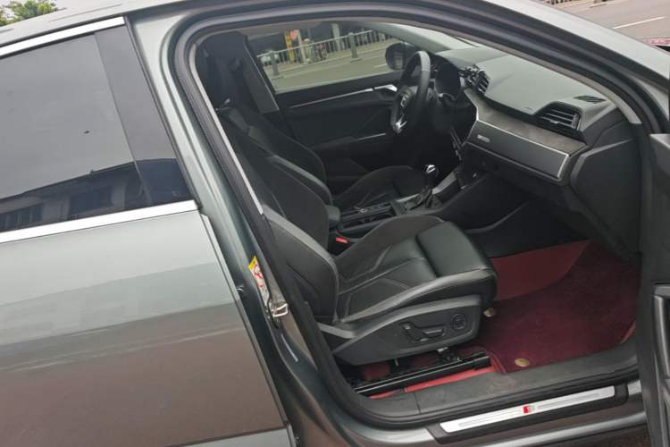 Used Audi Q3 Sportback 2020 40 TFSI Fashion Model Right Front Seat