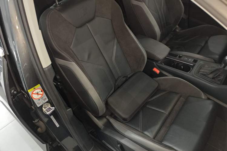 Used Audi Q3 Sportback 2020 40 TFSI Fashion Model Right Front Seat