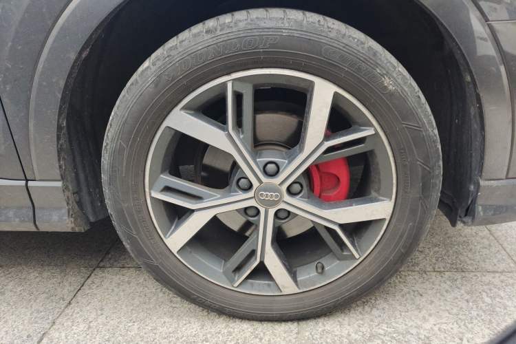 Used Audi Q3 Sportback 2020 40 TFSI Fashion Model Right Front Wheel Hub