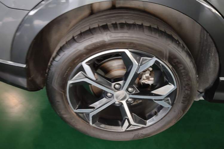 Used Audi Q3 Sportback 2020 45 TFSI quattro Fashion Edition Right Rear Wheel Hub