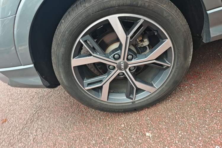 Used Audi Q3 Sportback 2020 40 TFSI Fashion Model Right Rear Wheel Hub