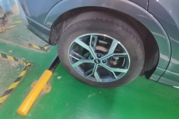 Used Audi Q3 Sportback 2020 40 TFSI Fashion Model Right Rear Wheel Hub