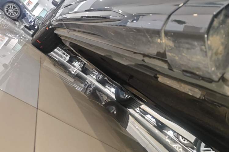 Used Audi Q3 Sportback 2020 40 TFSI Fashion Model Right Side Sill