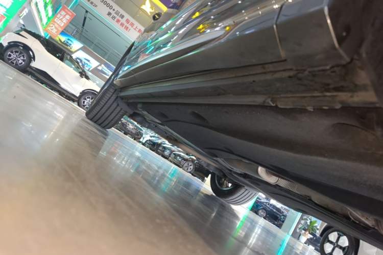 Used Audi Q3 Sportback 2020 40 TFSI Fashion Model Right Side Sill