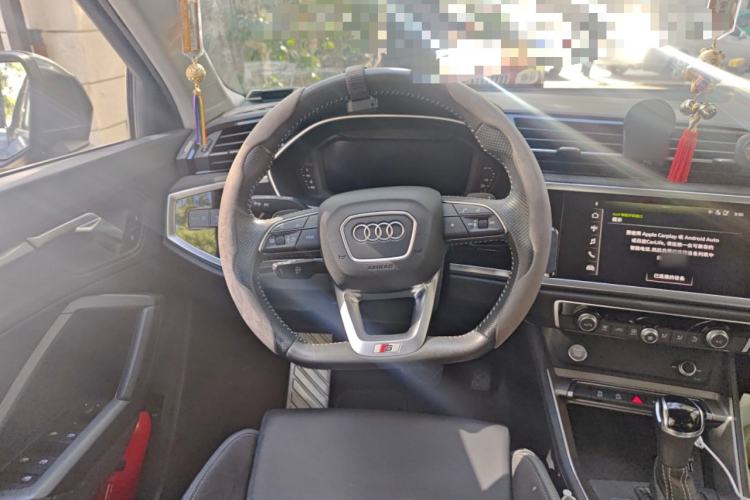 Used Audi Q3 Sportback 2020 40 TFSI Fashion Model Steering Wheel