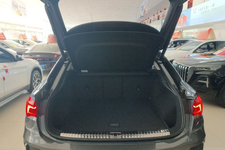 Used Audi Q3 Sportback 2020 40 TFSI Fashion Model Trunk