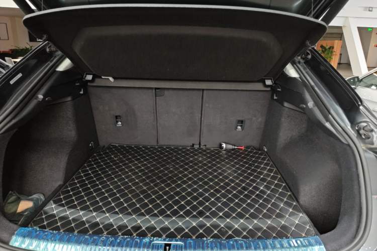 Used Audi Q3 Sportback 2020 40 TFSI Fashion Model Trunk