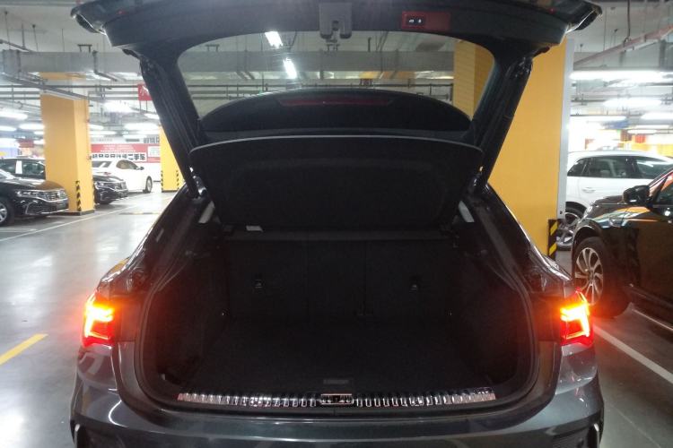 Used Audi Q3 Sportback 2020 40 TFSI Fashion Model Trunk