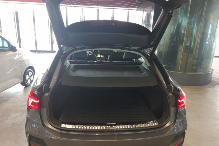 Used Audi Q3 Sportback 2020 40 TFSI Fashion Model Trunk