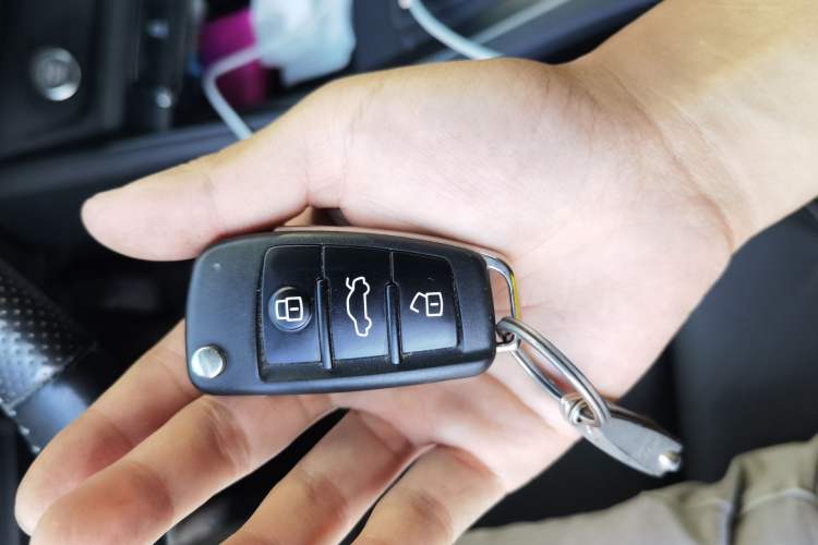 Used Audi Q3 Sportback 2020 40 TFSI Fashion Model Vehicle Key