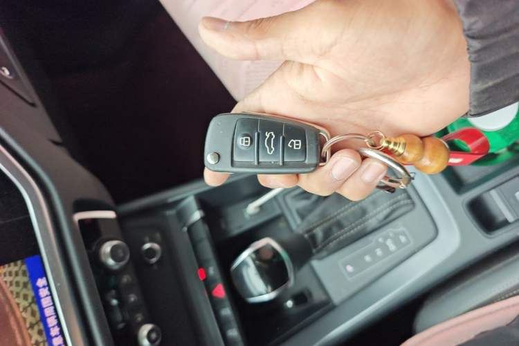 Used Audi Q3 Sportback 2020 40 TFSI Fashion Model Vehicle Key