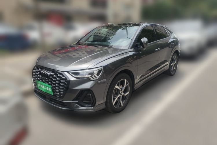 Used Audi Q3 Sportback 2020 40 TFSI Fashion Model Guazi used car, China used car export, Used car for sale, Used cars, Cheapest cars for sale