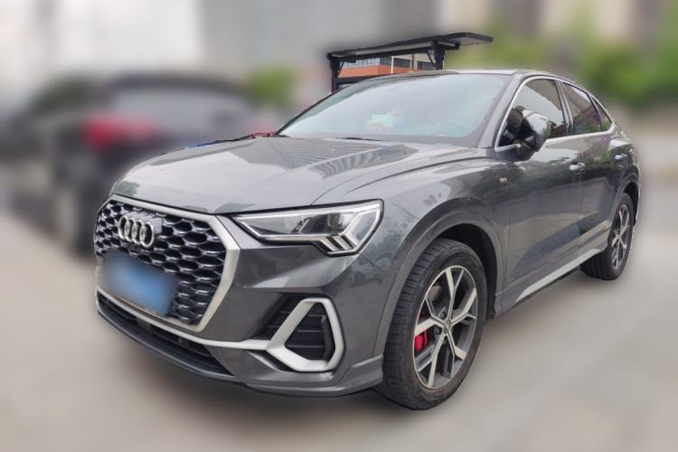 Used Audi Q3 Sportback 2020 40 TFSI Fashion Model Guazi used car, China used car export, Used car for sale, Used cars, Cheapest cars for sale
