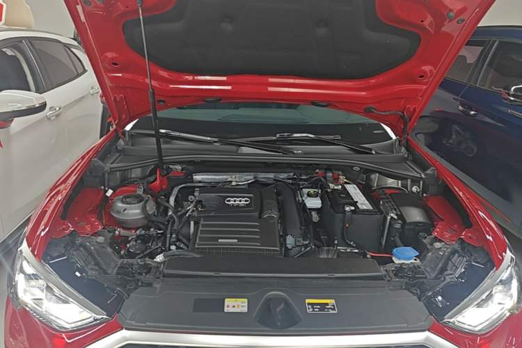Used Audi Q3 Sportback 2020 35 TFSI Ambition Edition Engine Bay