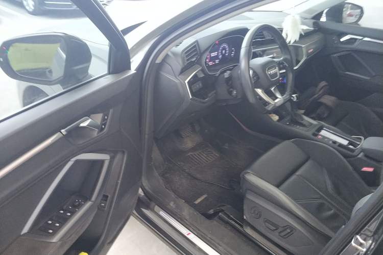 Used Audi Q3 Sportback 2020 40 TFSI Fashion Model Driver Seat
