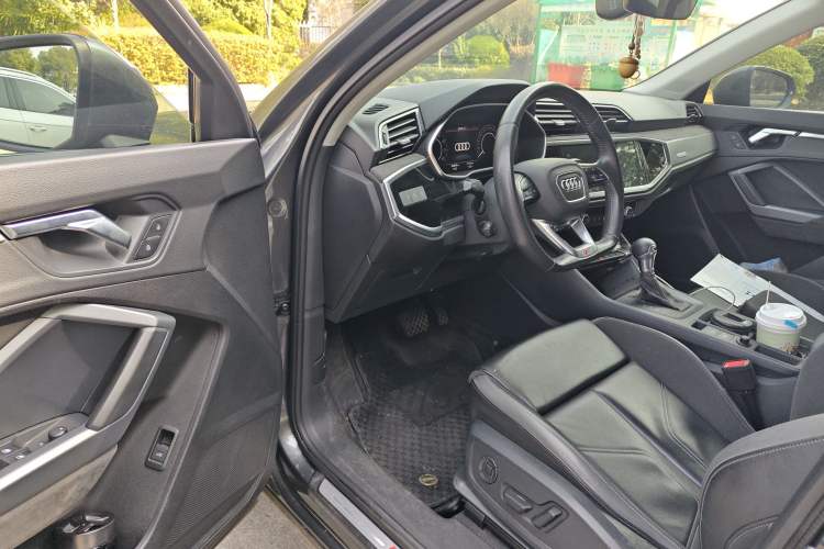Used Audi Q3 Sportback 2020 40 TFSI Fashion Model Driver Seat