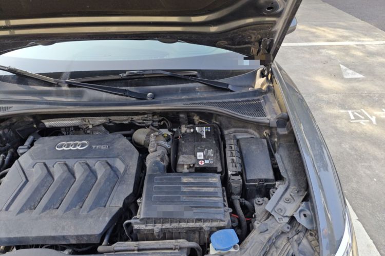 Used Audi Q3 Sportback 2020 40 TFSI Fashion Model Engine Bay Left