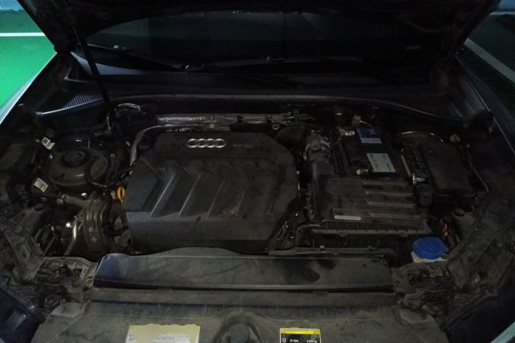 Used Audi Q3 Sportback 2020 40 TFSI Fashion Model Engine Bay